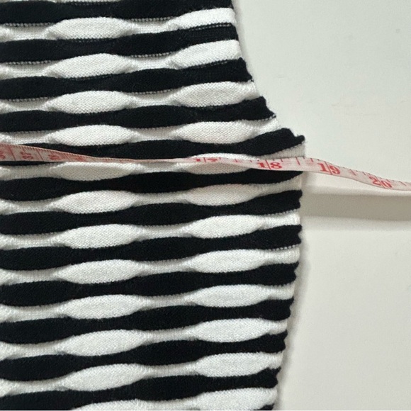 NWT (size MP) LUCY PARIS Hampton Knit top - Picture 4 of 5